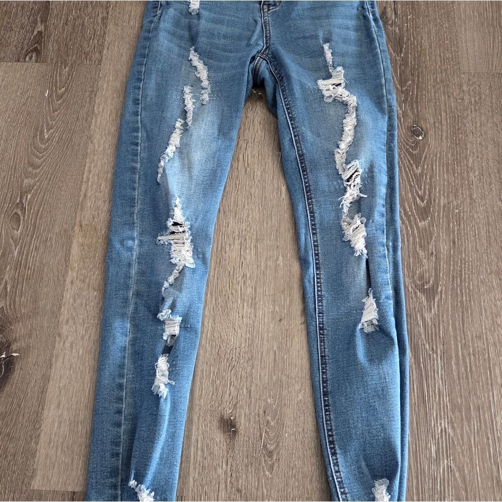 Skinny Fries Denim Distressed High Rise  Skinny Jeans Size 3 - Picture 2 of 8